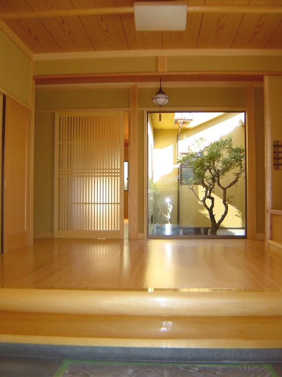日本の美を追求した邸宅　焼津市K様邸【やねきハウスの新築注文住宅】：玄関