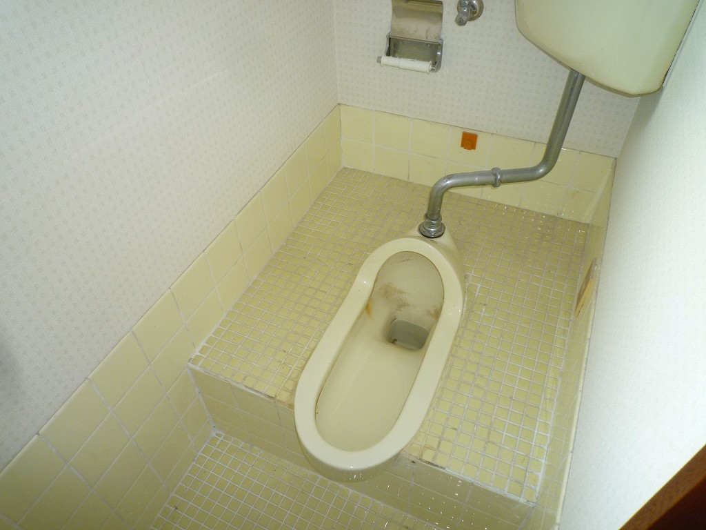 戸建賃貸の退居後リフォーム【やねきハウスのリフォーム】：トイレ