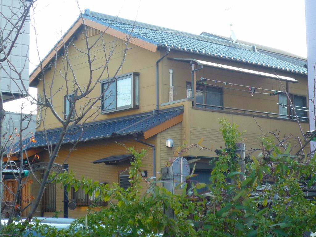 太陽光発電システム設置エコリフォーム【やねきハウスのリフォーム】：外観