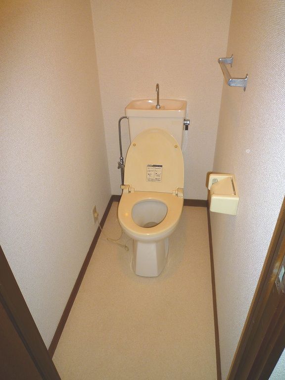 賃貸マンション退居に伴うリノベーション【やねきハウスのリフォーム】：トイレ