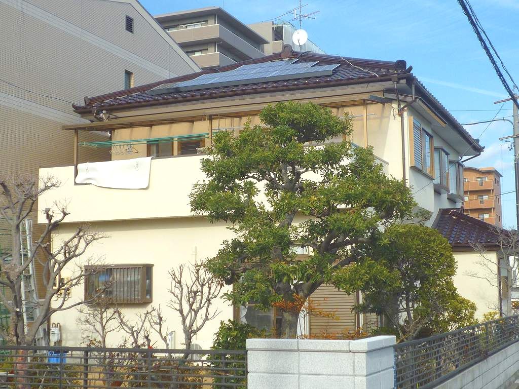 働く屋根　太陽光発電システム設置【やねきハウスのリフォーム】：太陽光発電