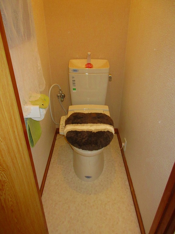 建物のお手入れ内装改修工事【やねきハウスのリフォーム】：トイレ