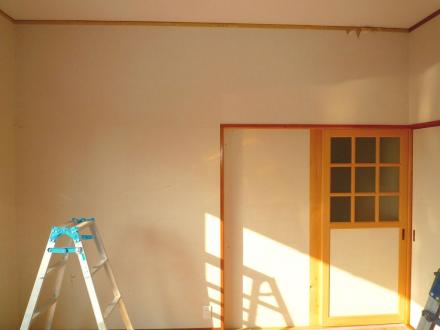 ﾃﾞｯﾄﾞｽﾍﾟｰｽにｸﾛｰｾﾞｯﾄ取付【やねきハウスのリフォーム】（リフォーム前）