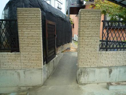 地震対策ブロック塀【やねきハウスのリフォーム】（リフォーム前）