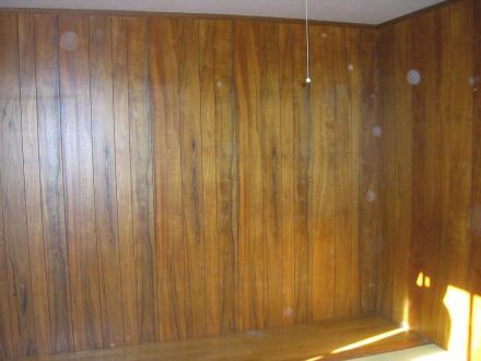 ﾃﾞｯﾄﾞｽﾍﾟｰｽにｸﾛｰｾﾞｯﾄ取付【やねきハウスのリフォーム】（リフォーム前）