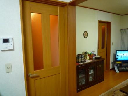 室内ドアリフォーム　パナソニックリビエ【やねきハウスのリフォーム】（リフォーム後）