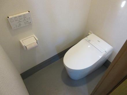 工場バックヤード 和式便所改修【やねきハウスのリフォーム】（リフォーム後）