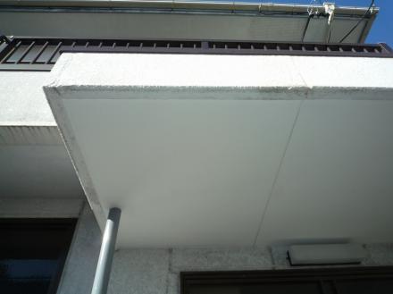 玄関ポーチ軒天漏水改修工事【やねきハウスのリフォーム】（リフォーム後）