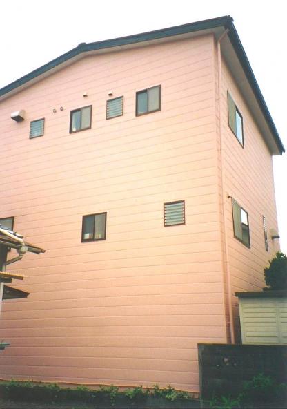 暖かい雰囲気に外壁リフォーム【やねきハウスのリフォーム】（リフォーム後）