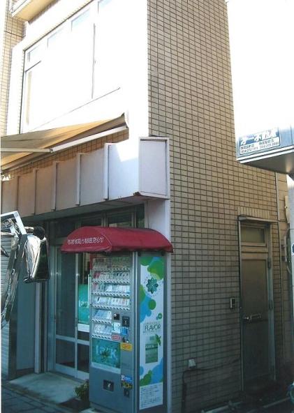 店舗シャッター及び外部塗装【やねきハウスのリフォーム】（リフォーム前）