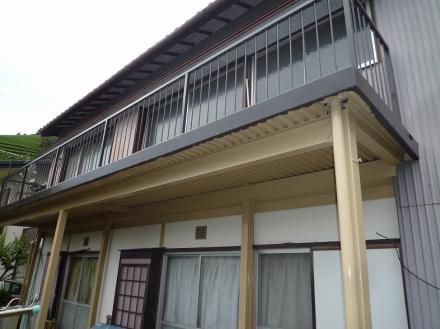 ﾍﾞﾗﾝﾀﾞ塗装　ケレン錆止め油性塗装【やねきハウスのリフォーム】（リフォーム後）