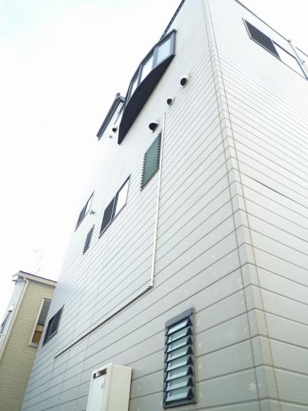 外壁塗装　水性シリコン塗装【やねきハウスのリフォーム】（リフォーム前）