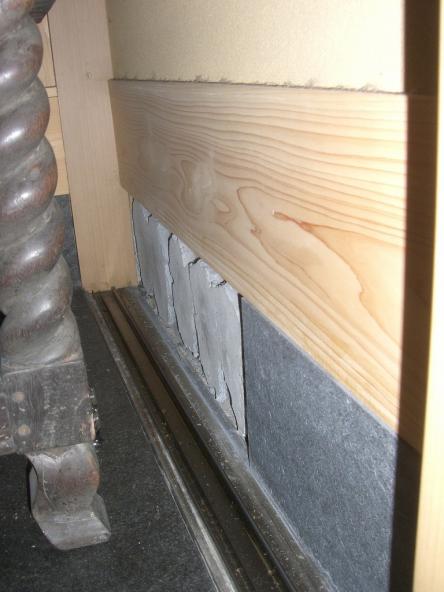 地震被害　タイルはがれ補修【やねきハウスのリフォーム】（リフォーム前）