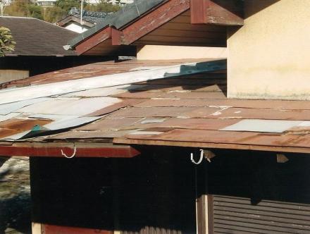 軒天雨漏り改修【やねきハウスのリフォーム】（リフォーム前）