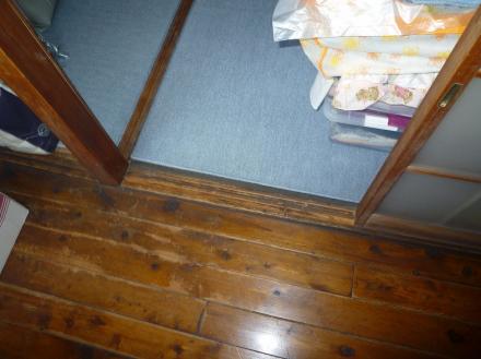 段差解消及び床の変更　和室から洋室へ【やねきハウスのリフォーム】（リフォーム前）