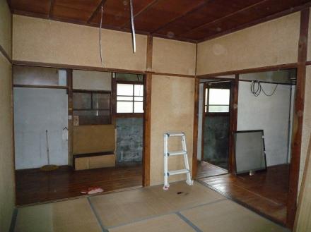 段差解消及び部屋の改装　和室から洋室へ【やねきハウスのリフォーム】（リフォーム前）