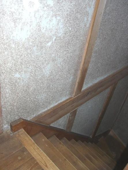 階段手摺取付【やねきハウスのリフォーム】（リフォーム前）
