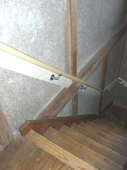 階段手摺取付【やねきハウスのリフォーム】（リフォーム後）