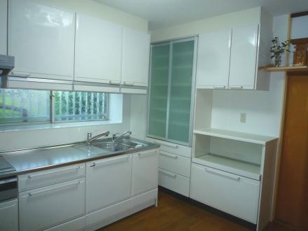 キッチンリフォームﾀｶﾗﾎｰﾛｰｼｽﾃﾑｷｯﾁﾝ【やねきハウスのリフォーム】（リフォーム後）