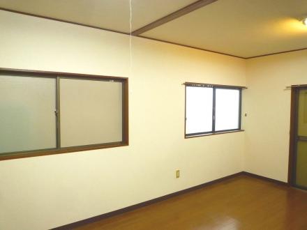 賃貸物件　クロス張替【やねきハウスのリフォーム】（リフォーム後）