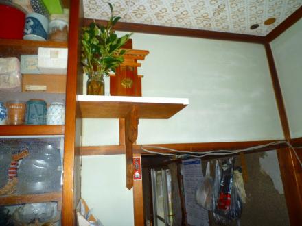 神棚のリフレッシュ【やねきハウスのリフォーム】（リフォーム前）