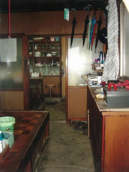 土間を洋室へ【やねきハウスのリフォーム】（リフォーム前）