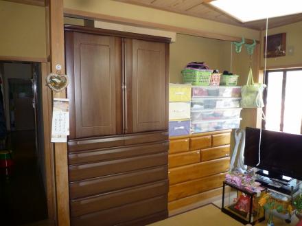 和室板張りから洋室クローゼットへ【やねきハウスのリフォーム】（リフォーム前）