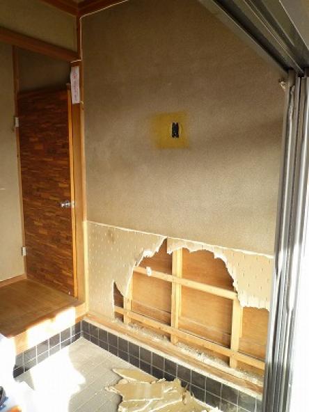 下駄箱の取付　ﾊﾟﾅｿﾆｯｸ据置ﾀｲﾌﾟ　ﾌﾗｯﾄﾀｯﾁ【やねきハウスのリフォーム】（リフォーム前）