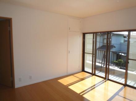 クローゼット扉取替（造作建具）【やねきハウスのリフォーム】（リフォーム後）