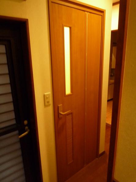 トイレドア取替え工事【やねきハウスのリフォーム】（リフォーム後）