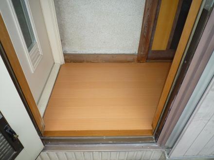 廊下床張替え　パナソニック千代松　縁甲板【やねきハウスのリフォーム】（リフォーム後）