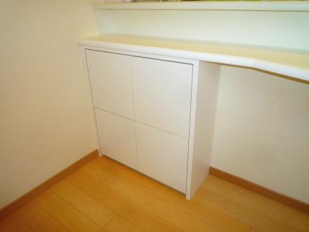 造作カウンター下収納【やねきハウスのリフォーム】（リフォーム後）