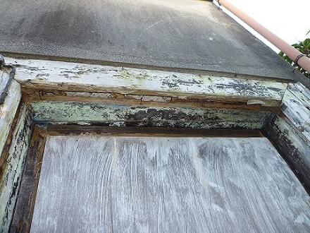 シロアリ防虫駆除及び蔵戸他枠交換【やねきハウスのリフォーム】（リフォーム前）