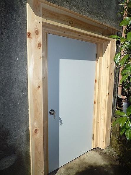 シロアリ防虫駆除及び蔵戸他枠交換【やねきハウスのリフォーム】（リフォーム後）