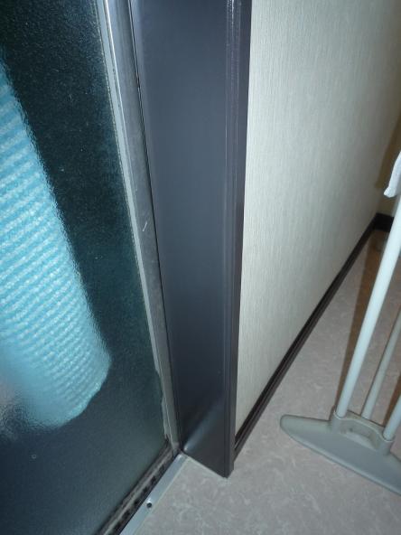 シロアリ防虫駆除及び洗面所床・柱改修【やねきハウスのリフォーム】（リフォーム後）