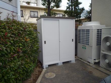 物置の設置　災害備蓄品入れ　ヨド　YMEM-1509H【やねきハウスのリフォーム】（リフォーム後）