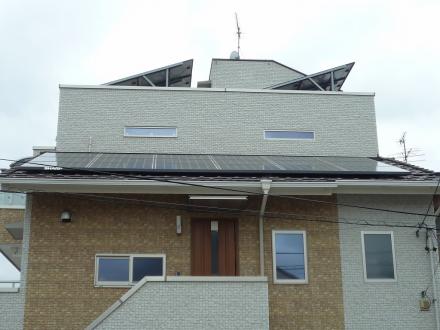太陽光発電システム増設工事　SHARP　（3.42ｋｗ）【やねきハウスのリフォーム】（リフォーム後）