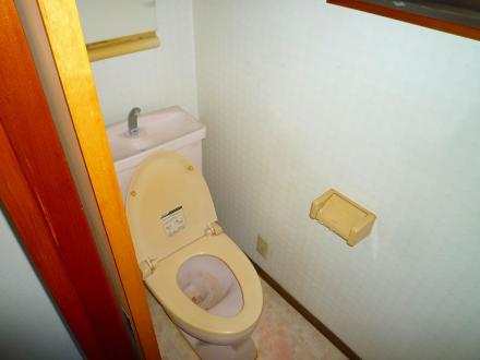 トイレリフォーム　ＴＯＴＯ　　CS390BM#SC【やねきハウスのリフォーム】（リフォーム前）