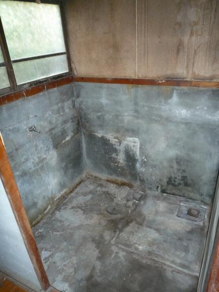 ﾓﾙﾀﾙ浴室からシステムバス　タカラ　ミーナ【やねきハウスのリフォーム】（リフォーム前）