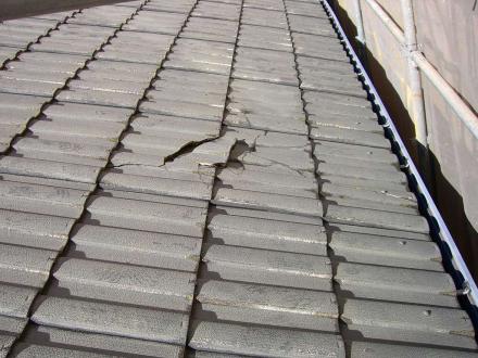 カラーベスト補修及び塗装リフォーム【やねきハウスのリフォーム】（リフォーム前）