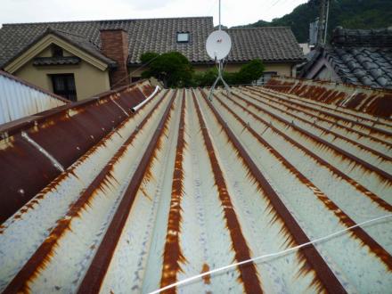 折半屋根塗装工事【やねきハウスのリフォーム】（リフォーム前）