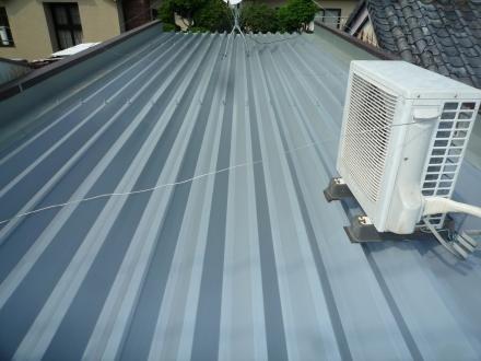 折半屋根塗装工事【やねきハウスのリフォーム】（リフォーム後）