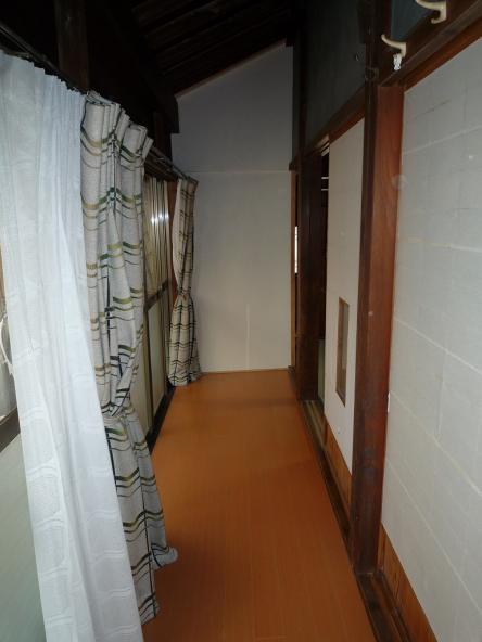廊下床の張替え　旧縁甲板から松柾縁甲板へ張替え【やねきハウスのリフォーム】（リフォーム後）