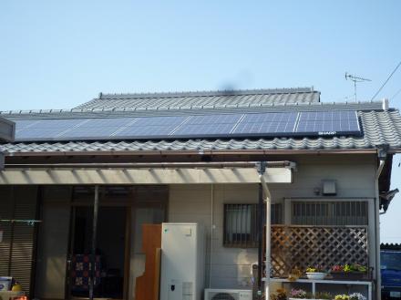 太陽光発電システム取付工事　シャープ（2.93kw）【やねきハウスのリフォーム】（リフォーム後）