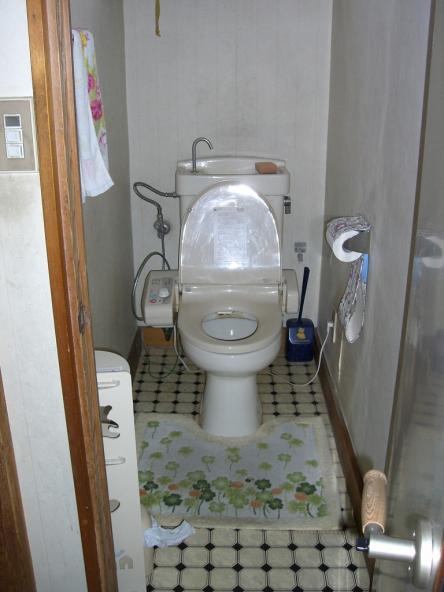 トイレ及び便器ＡLLリフォーム　ＴＯＴＯレストパル【やねきハウスのリフォーム】（リフォーム前）